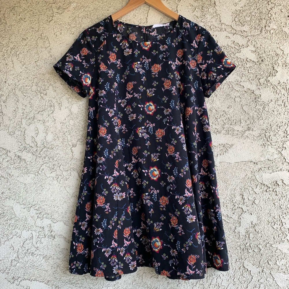 LUSH Floral Short Sleeve Mini Dress